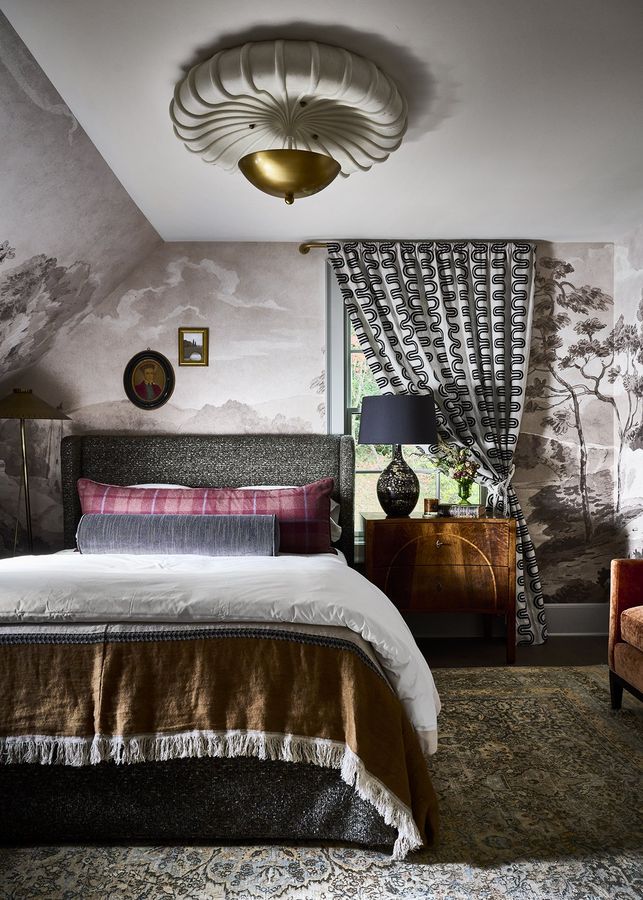 Eclectic Retreat by Duffy Scott Interiors, photo 11
