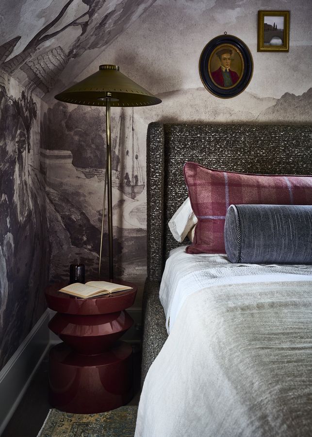 Eclectic Retreat by Duffy Scott Interiors, photo 14