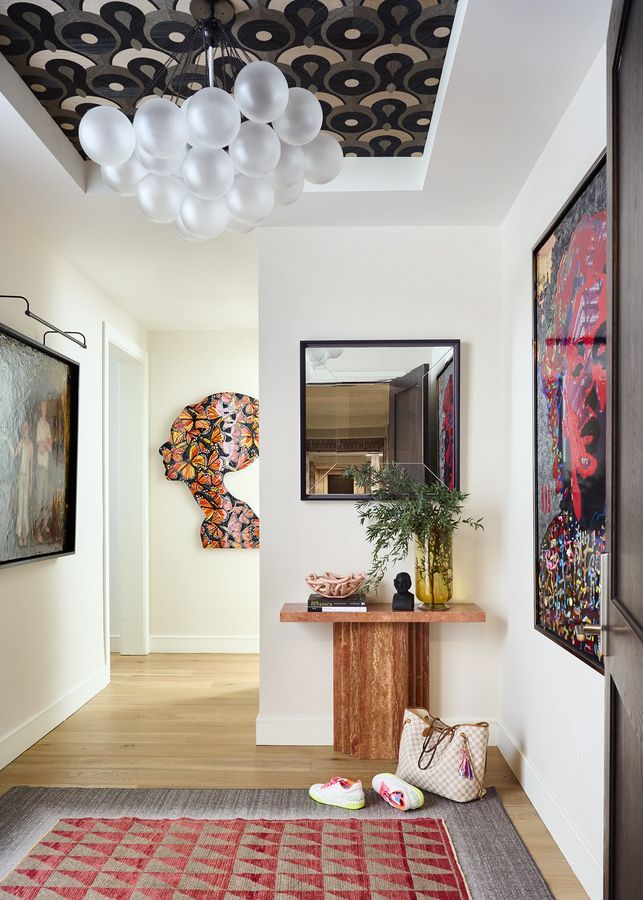 High Rise, High Style by Duffy Scott Interiors, photo 1