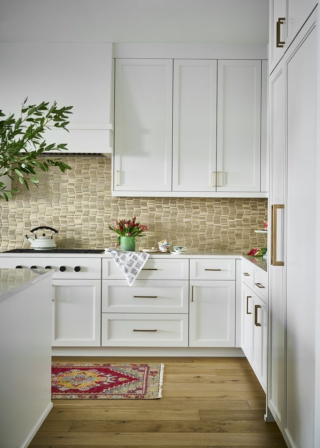 High Rise, High Style by Duffy Scott Interiors, photo 3