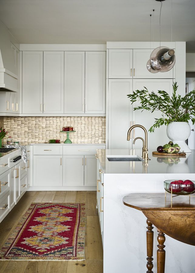High Rise, High Style by Duffy Scott Interiors, photo 4