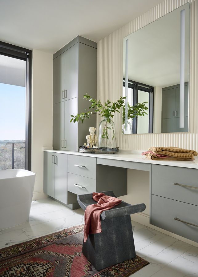 High Rise, High Style by Duffy Scott Interiors, photo 18